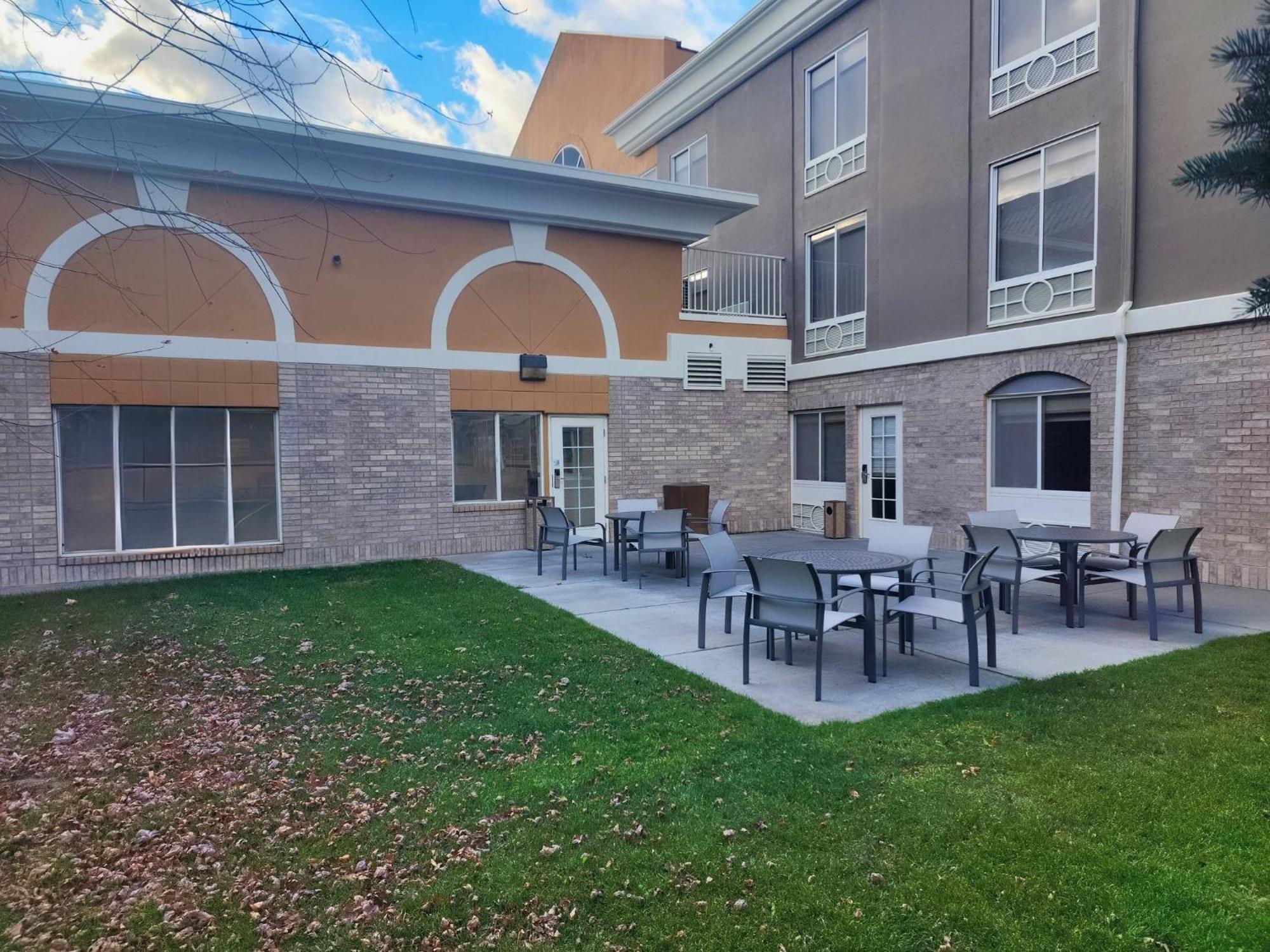 Holiday Inn Express Hotel & Suites Idaho Falls By Ihg Eksteriør bilde