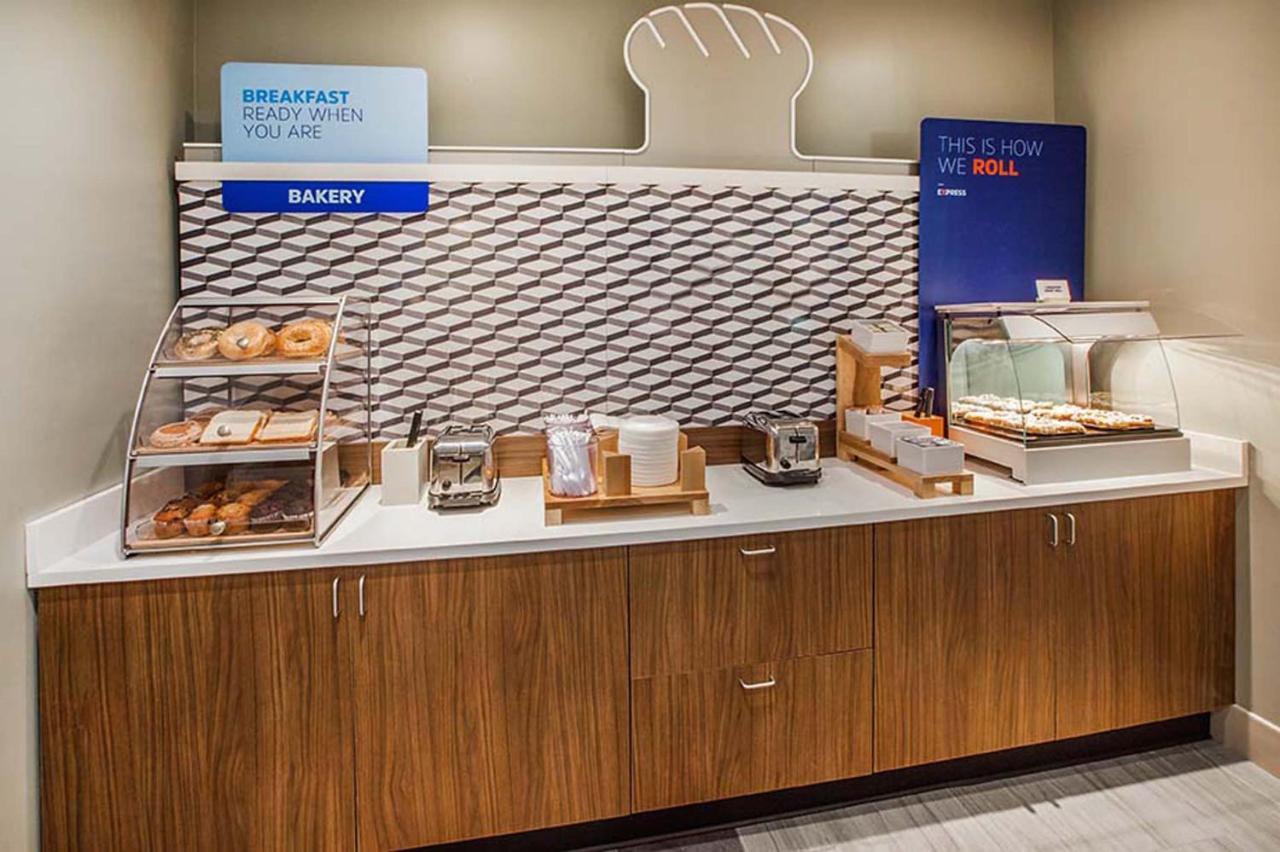 Holiday Inn Express Hotel & Suites Idaho Falls By Ihg Eksteriør bilde
